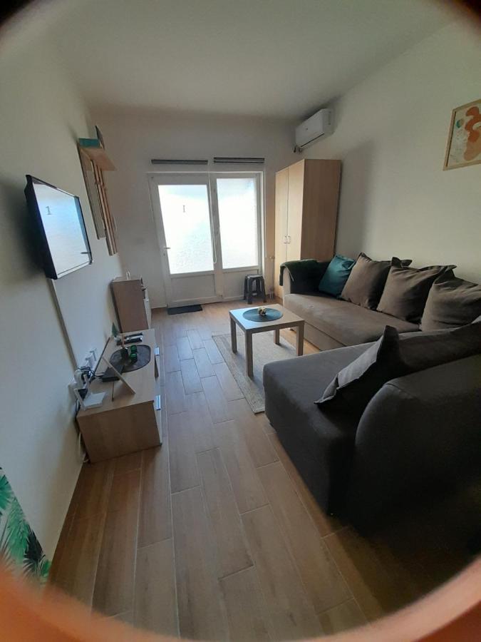 Apartman Marija Apartment ซอมโบร์ ภายนอก รูปภาพ